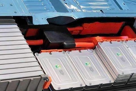 黔江黑溪专业回收叉车蓄电池✔附近回收磷酸电池✔动力锂电池回收厂